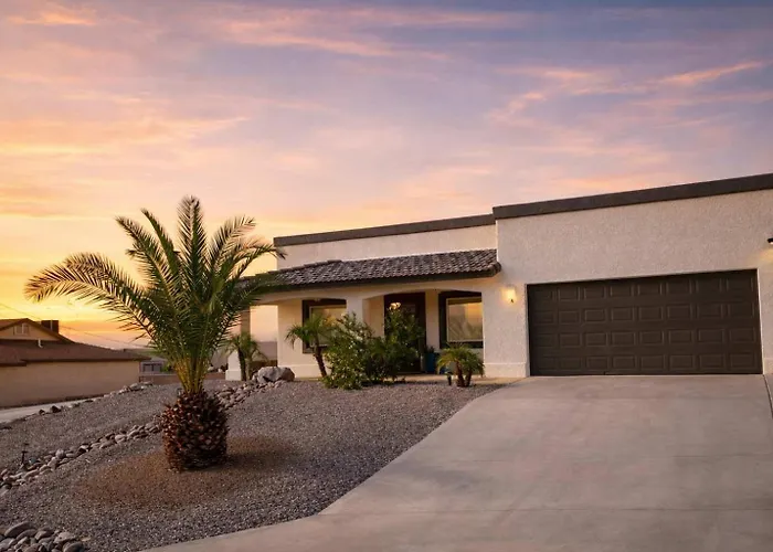 4br Private Compound-2 Villas-2 Hot Tub-sleeps 12 Villa
